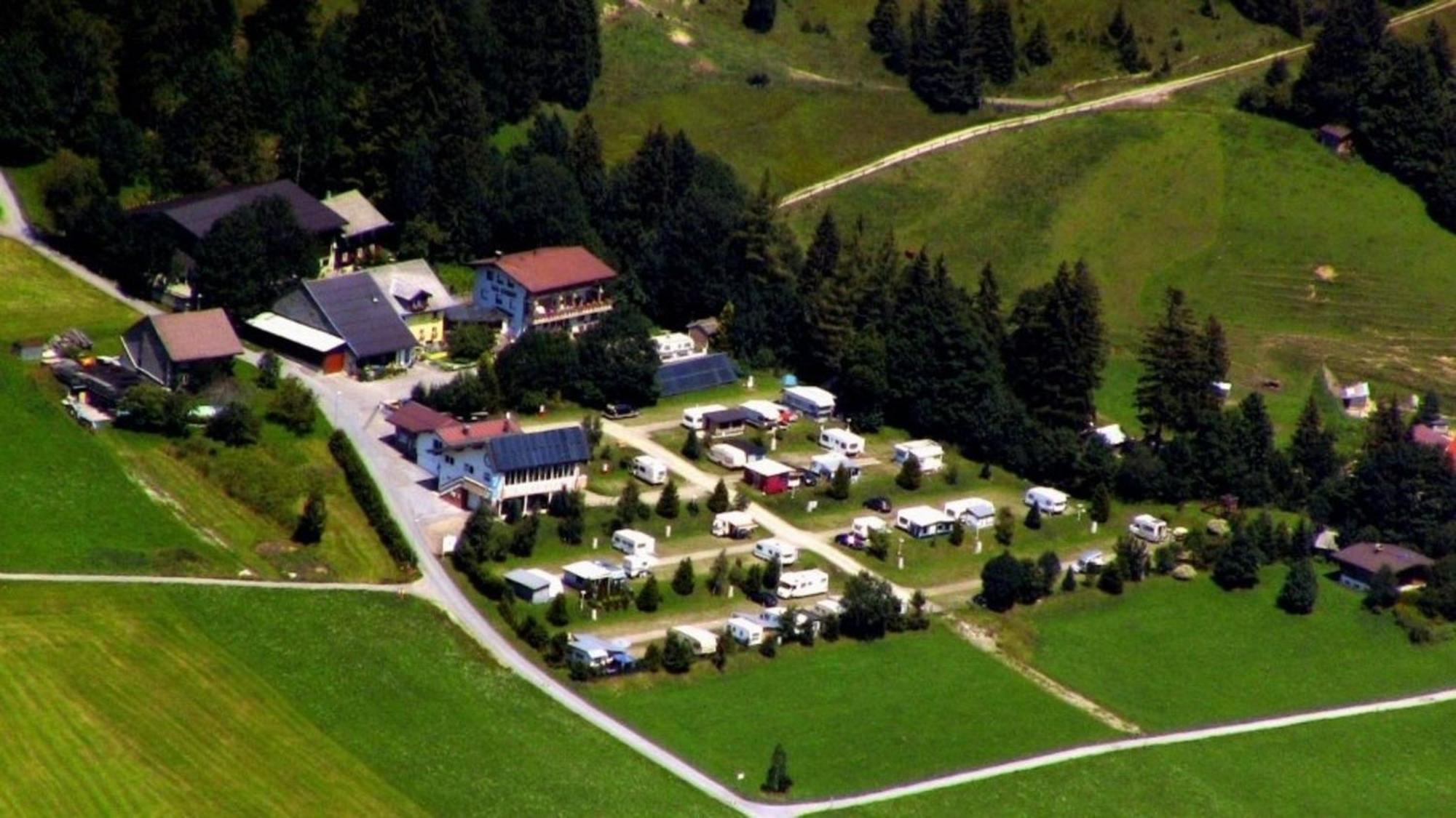 App 1 - Farbennest Mit Fruehstueck Teekueche, Sommerbergbahnen Inkl Tannheim Exterior foto